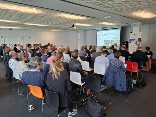 Wat als onze oude kleding een tweede leven zou kunnen krijgen?